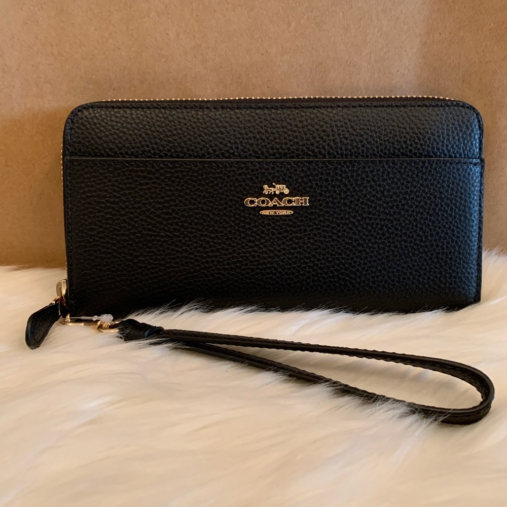 💕🛍 NEW💕 COACH WALLET